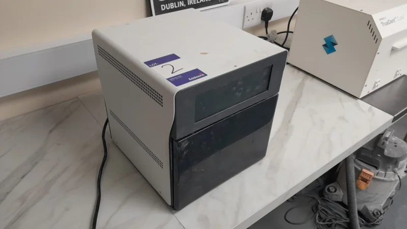 BTG Eddisons - Stockport - Assets of a Dental Laboratory at Auction - Auction Image 2