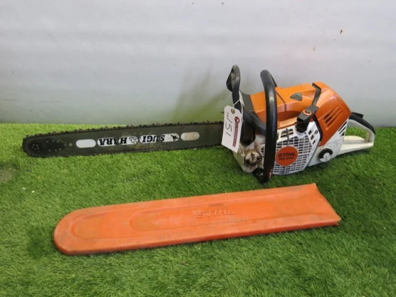 G J Wisdom & Co - Commercial Vehicles & Equipment from Arboriculture, Landscaping & Tree Surgeon Business, Porsche Cayenne Hybrid & More at Auction - Auction Image 8
