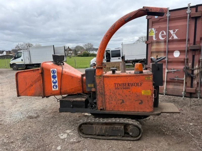 G J Wisdom & Co - Commercial Vehicles & Equipment from Arboriculture, Landscaping & Tree Surgeon Business, Porsche Cayenne Hybrid & More at Auction - Auction Image 3