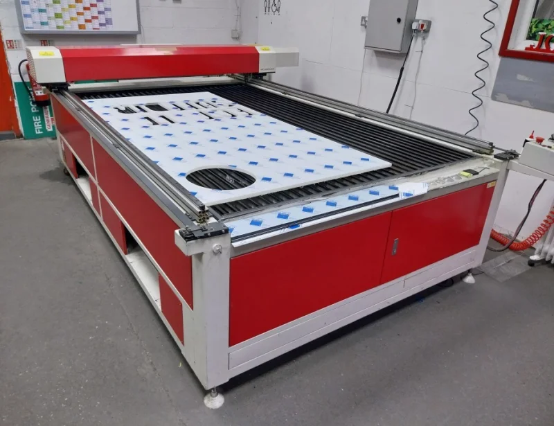 BTG Eddisons - Stockport - Assets of a Signage Company at Auction - Auction Image 3