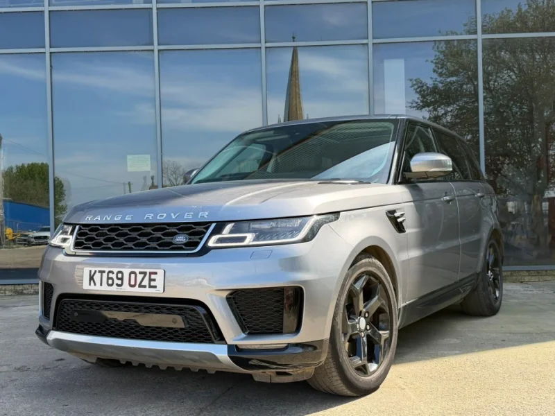 BTG Eddisons - Stockport - Prestige Cars to include Lamborghini, Porsche Cayenne, BMW, Land Rover, Range Rover, Audi, Mercedes & Light Commercials Auction - Auction Image 6