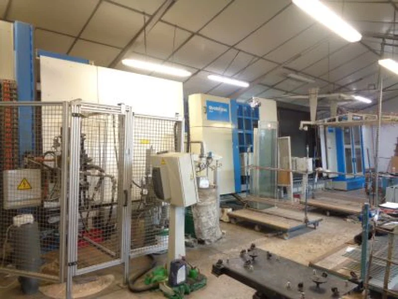 Lambert Smith Hampton - Bristol - Sealed Glass Manufacturing and Factory Equipment, Forklift, Gantry Crane, Vehicles, etc - Auction Image 1