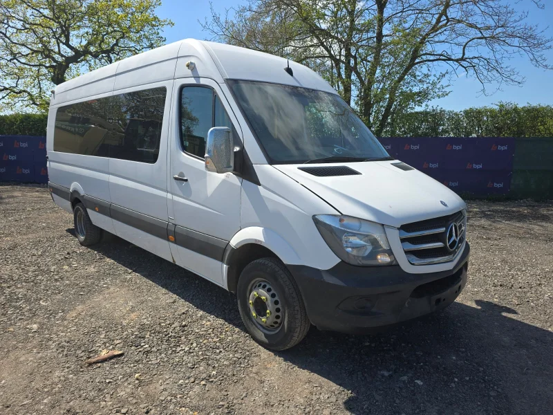 BPI - Mercedes & Volkswagen Minibuses available at Auction - Auction Image 2