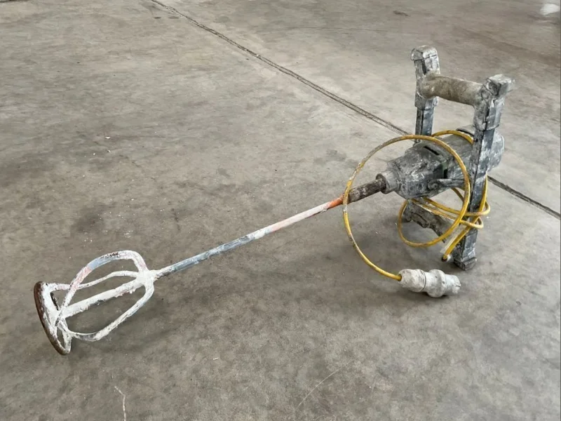 Mid Ulster Auctions Ltd - Tools Auction - Power Floats, Mixers, Generators & Workshop Equipment - Auction Image 4