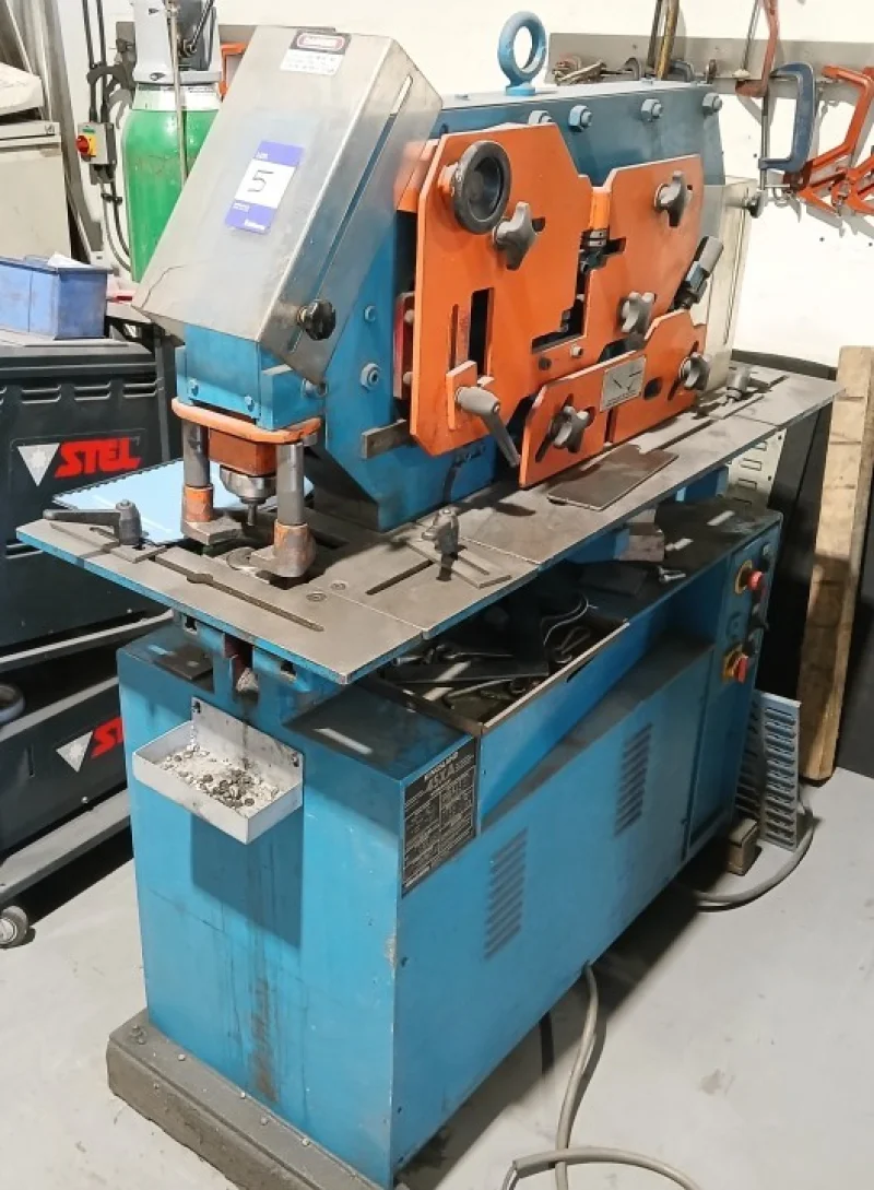BTG Eddisons - Stockport - Assets of an Engineering Company to include 2015 Mercedes Sprinter Curtainsider, Electric Pallet Lifter and Machine Tools available at Auction - Auction Image 4