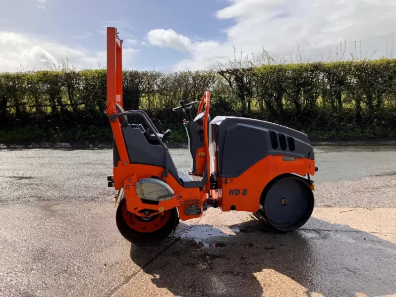 Gavel Auctioneers Ltd - Stolen Recovered 2019 Hamm HD8VV Roller Auction - Auction Image 1