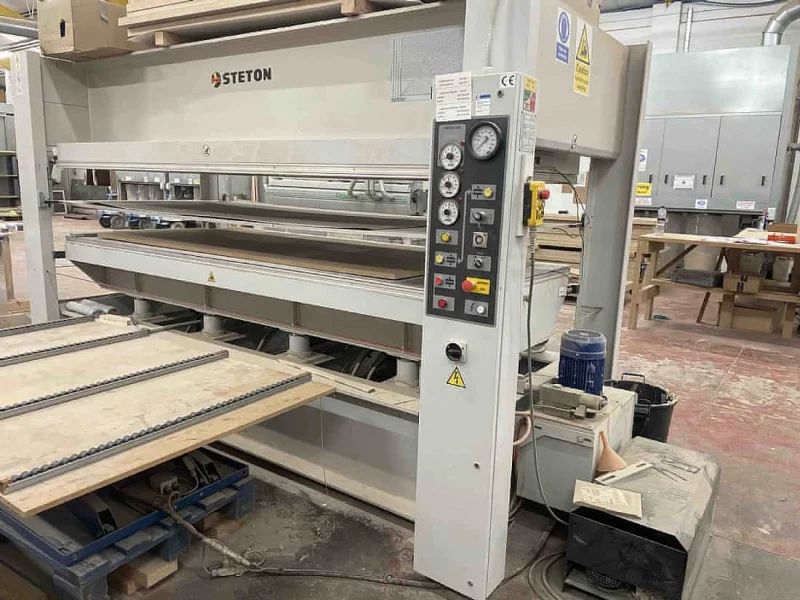 Sweeney Kincaid - Fire Door Manufacturers Woodworking Machinery & Equipment at Auction - Auction Image 4
