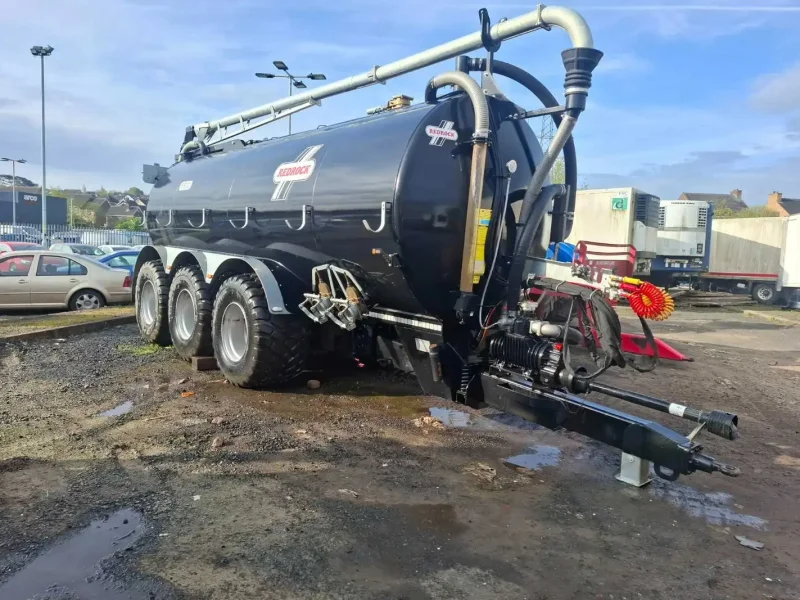 Wilsons Auctions - Plant, Machinery & Commercial Auction - Auction Image 1