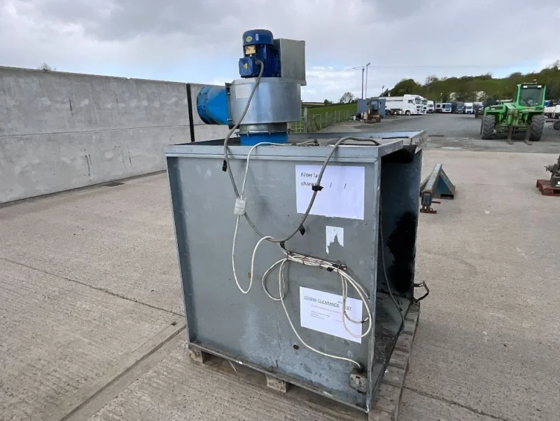 Mid Ulster Auctions Ltd - Machinery Auction Featuring Forklift, Fuel Tank, Lifting Gear, Stillages & Trailer Chassis - Auction Image 3