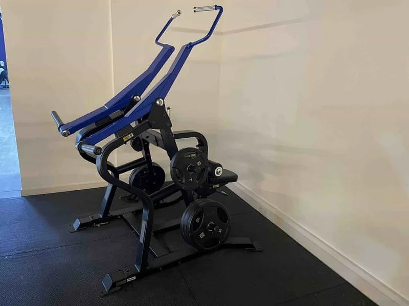 Sweeney Kincaid - Contents of Gym at Auction - Auction Image 5
