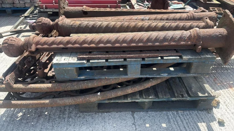 Wellers Auctions Ltd - Annual Architectural Salvage Auction on Behalf of Martin Edwards RBM - DAY 1 - Auction Image 3