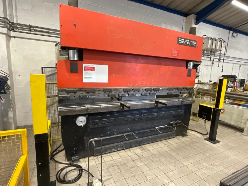 BPI - Entire Contents of Norton Stainless Engineering Limited to include Machinery, Commercial Vehicles, Forklift, Scissor Lift, Welding Equipment & more at Auction - Auction Image 2