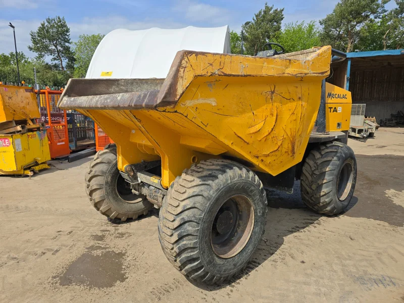 BPI - Excavators, Dumpers, Trailers & more at Auction - Auction Image 3
