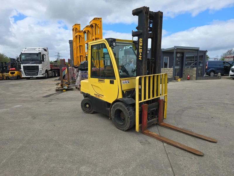 BPI - Land Rover Defender, Forklift Trucks, Electric Crane, Telehandler, Reach Trucks, Electric Tug & more at Auction - Auction Image 6