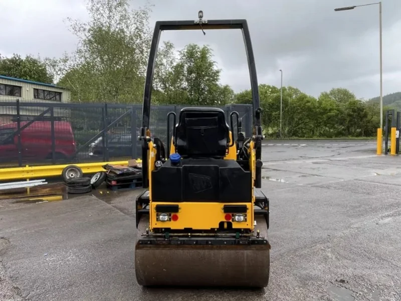Gavel Auctioneers Ltd - Unreserved Online Auction - Stolen Recovered 2018 JCB VMT 260-120 Double Drum Road Roller - Auction Image 3