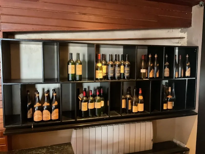 Wilsons Auctions - Dublin 22 - Unreserved Auction Of Bochelli's Restaurant - Auction Image 1