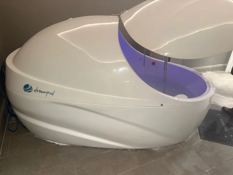 G J Wisdom & Co - Luxury Private Gym & Wellness Suite Equipment Auction - Auction Image 4