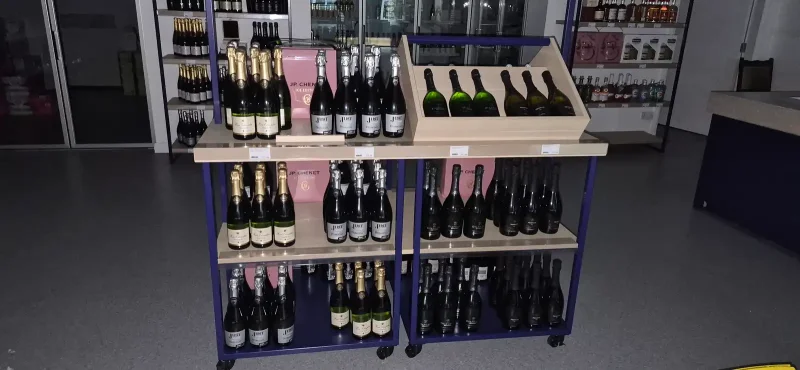 Williams Auctions - Unreserved Wholesale Alcohol Auction - Auction Image 4