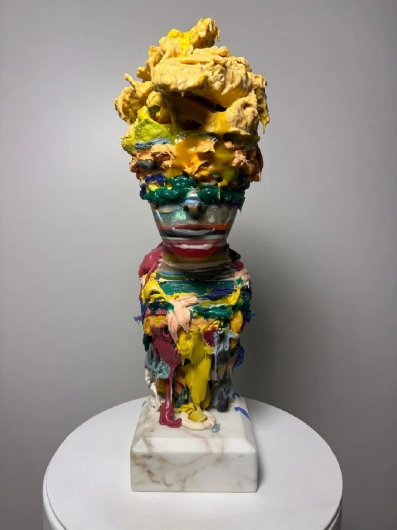 BTG Eddisons - Stockport - Exclusive Artworks by Yener Torun and Sculptures by Domenico Ludovico - Auction Image 2