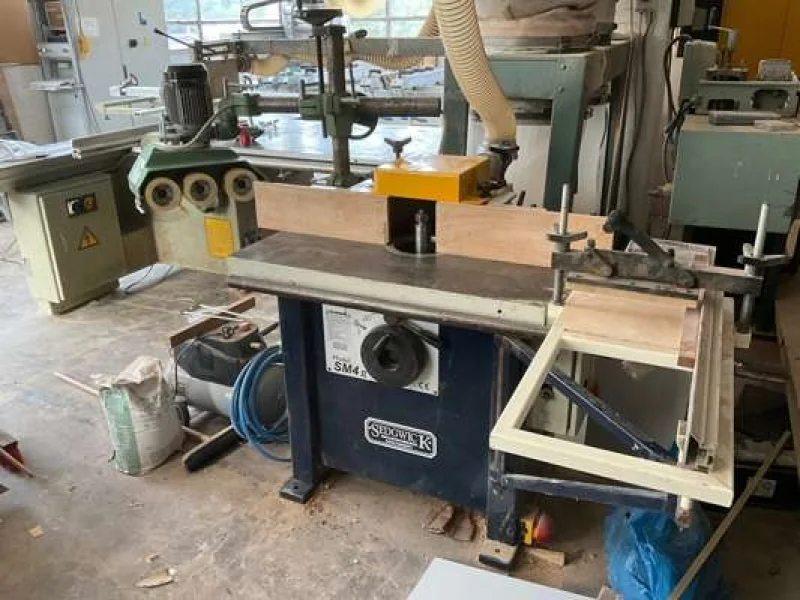 BPI - Contents of Joinery Workshop to include CNC & Woodworking Machinery, Tooling, Spray Booth & more at Auction - Auction Image 6