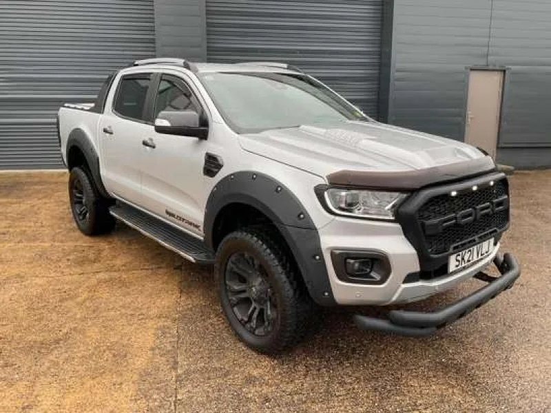 BPI - Ford Ranger, Land Rover Discovery & Ford Transit Camper Van at Auction - Auction Image 2