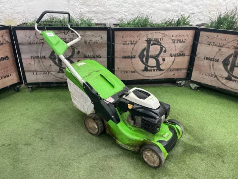 Gavel Auctioneers Ltd - Unreserved Online Auction – Assets of a Landscaping & Gardening Contractor - Auction Image 1