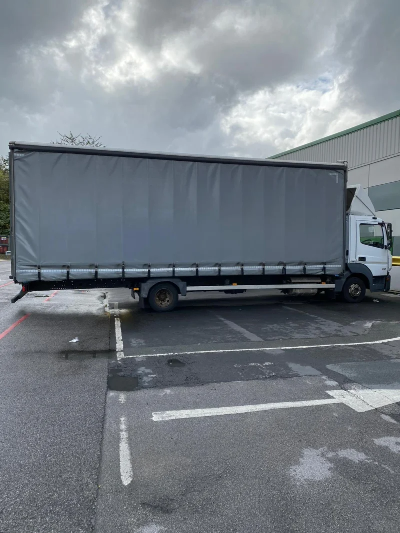 BPI - 2022 DAF LF 210 FA 4x2 Distribution Box Van, 2019 Ford Transit Custom & 2015 Mercedes-Benz Atego Curtainsider at Auction - Auction Image 6