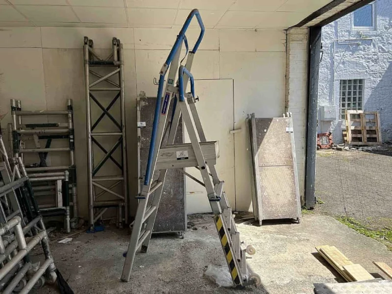 Sweeney Kincaid - Online Auction - Contractors Vans, Equipment, Stock, Tools & Office F & E - Auction Image 6