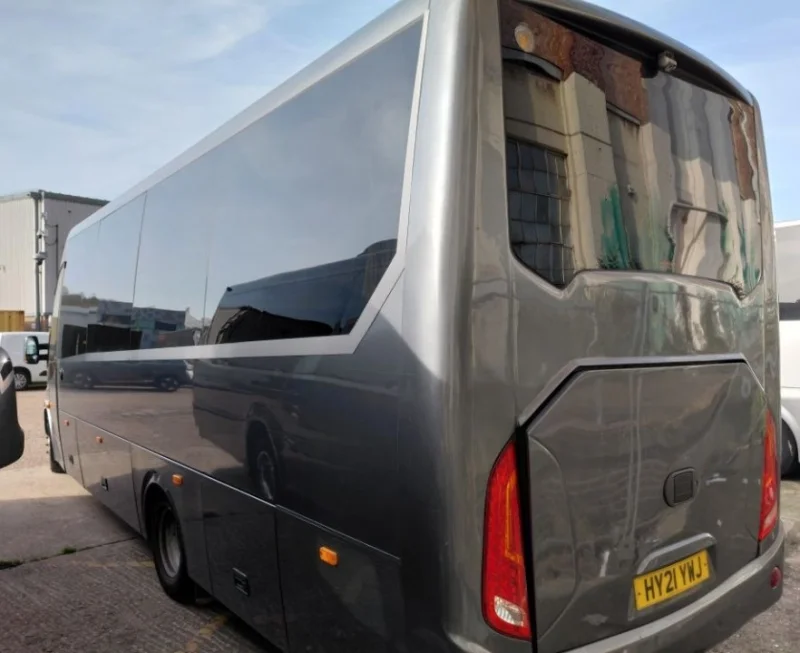 BTG Eddisons - Stockport - 3x Iveco Ilesbus Late Model Minibuses at Auction - Auction Image 6