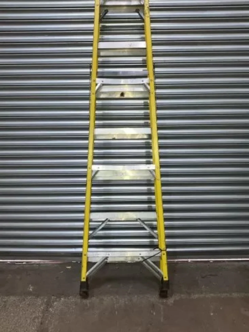 JPS Chartered Surveyors - Fibre Optic, Telecoms Plant & Site Equipment Auction - Auction Image 4