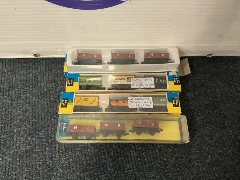 Wilsons Auctions - Glasgow - Model Trains, Boats & Collectables Auction - Auction Image 3