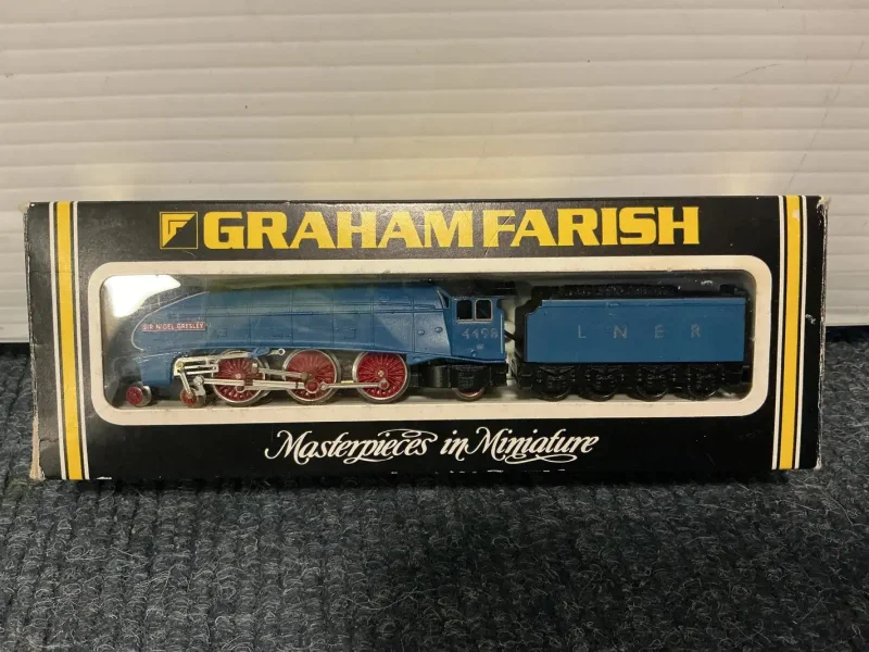 Wilsons Auctions - Glasgow - Model Trains, Boats & Collectables Auction - Auction Image 5