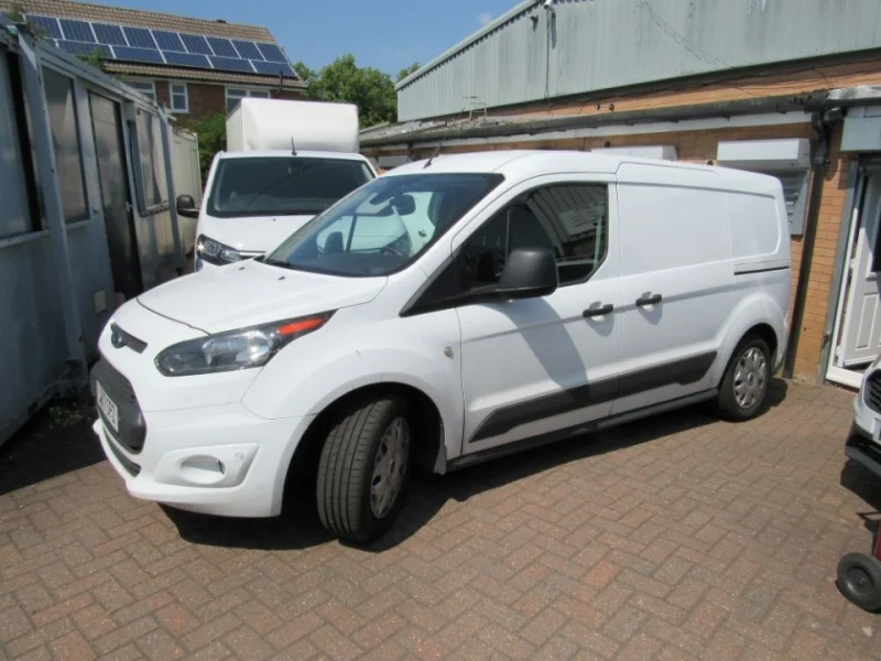 BTG Eddisons - Stockport - Insulation Business Vehicle Fleet Auction - Auction Image 5