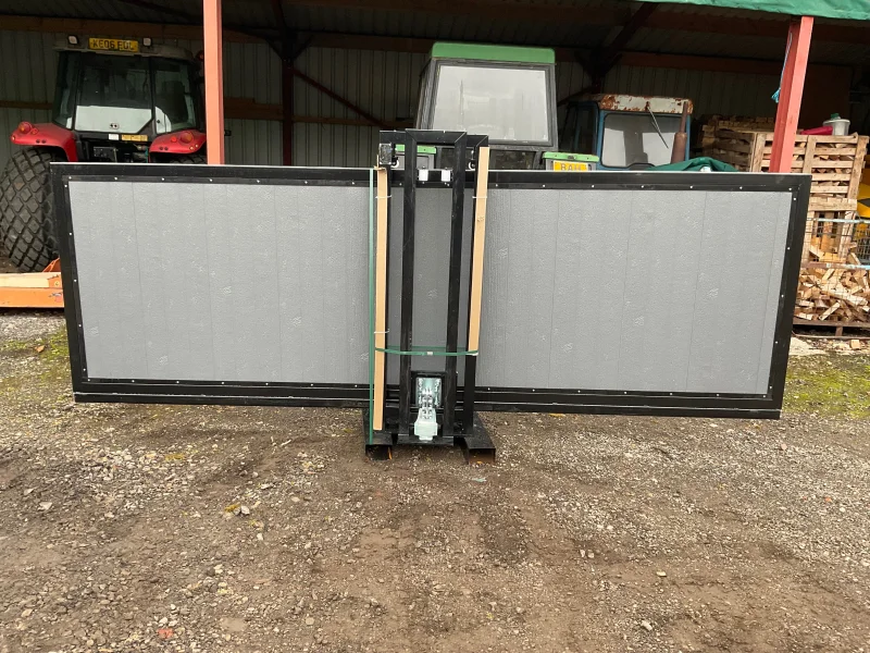 BPI - Electric Sliding Gates & Stone Pillar Iron Gates, Farm Style Swing Gates & Steel Post Gates available at Auction - Auction Image 2