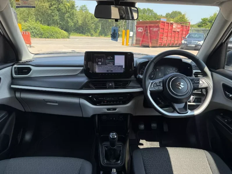 Gavel Auctioneers Ltd - 2025 Suzuki Swift Motion, Hybrid Electric at Auction - Auction Image 5