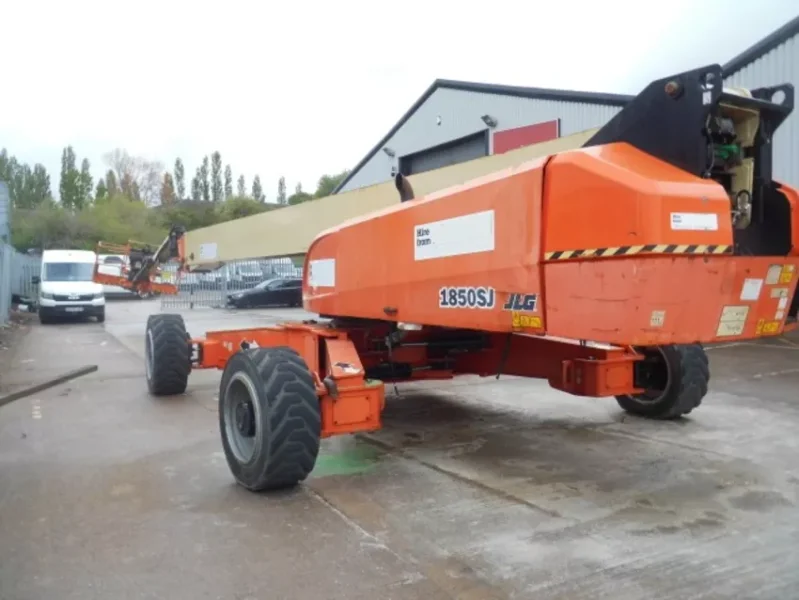Gavel Auctioneers Ltd - Salvage 2016 JLG 1850SJ Ultra Boom Lift at Auction - Auction Image 3