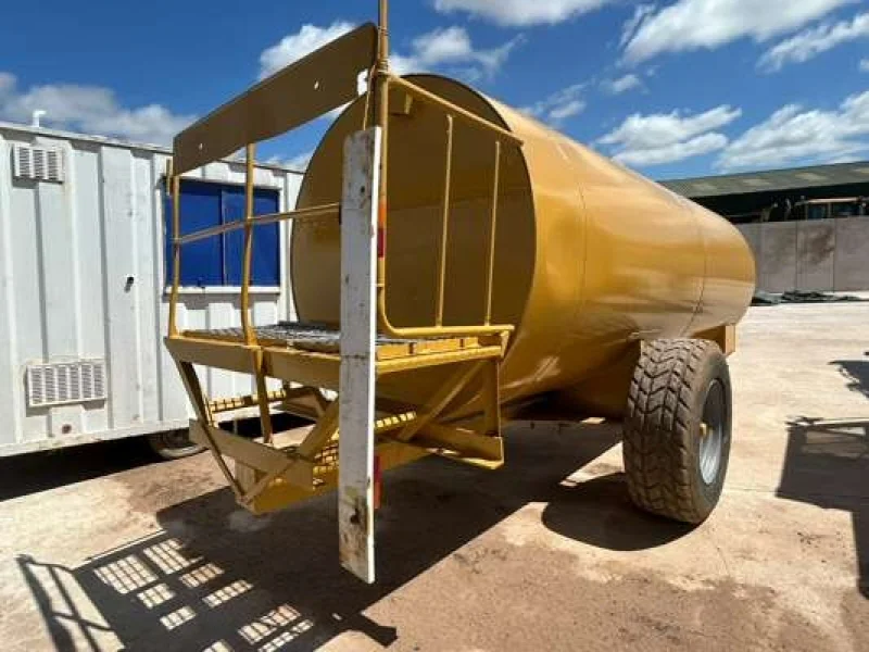 BPI - Agricultural Machinery, Plant, Commercial Vehicles & more at Auction - Auction Image 9