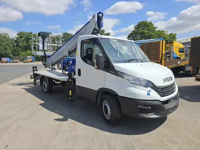BPI - 2017 – 2014 Volvo FM 420 Beaver Tail 32T Plant Wagons, IVECO Daily Oil & Steel Cherry Picker, Genie Scissor lifts & Ifor Williams Plant Trailer Auction - Auction Image 1