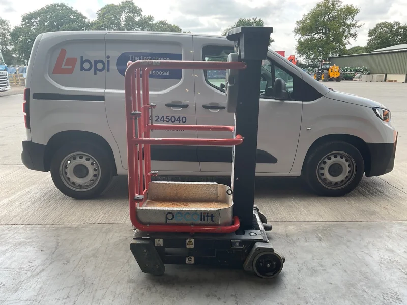 BPI - 2017 – 2022 Power Tower Nano Manual Lifts & Snorkel S3010P Electric Scissor Lift Auction - Auction Image 3