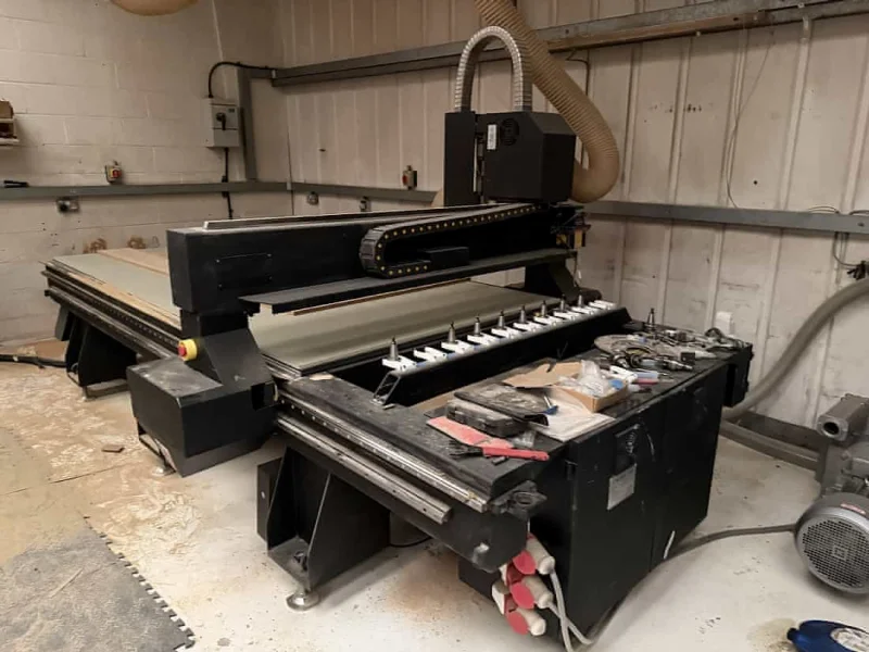 Sweeney Kincaid - Joinery Workshop Auction - Auction Image 2