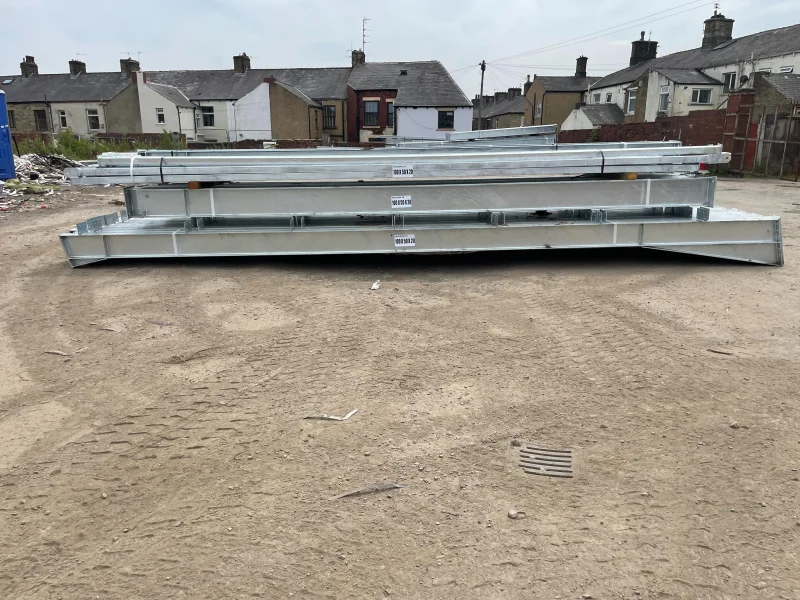 BPI - Unused Agricultural Galvanised Steel Buildings in Various Sizes at Auction - Auction Image 1