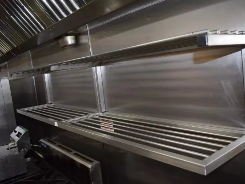 Gilbert Baitson - Vola Social Club Catering Equipment & Contents Auction - Auction Image 5