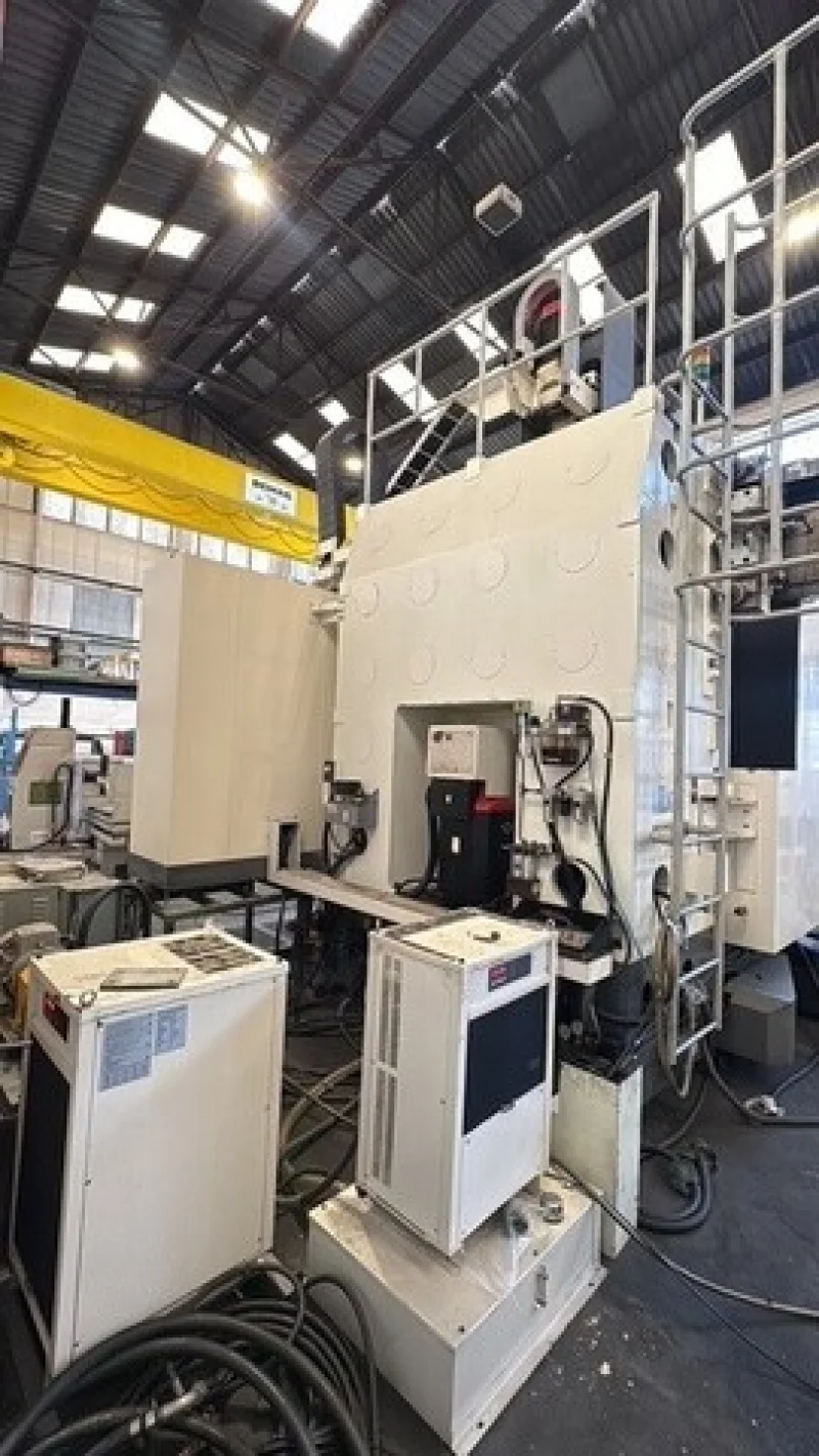 Cottrill & Co - Hankook VTC-160E CNC Ram Type Vertical Turning & Milling Centre (2011) at Auction - Auction Image 3
