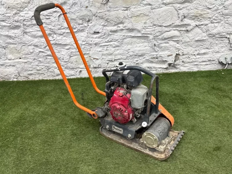 Gavel Auctioneers Ltd - Landscaping & Garden Machinery Equipment at Auction - Auction Image 6