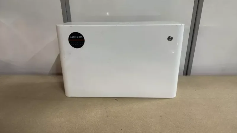 JPS Chartered Surveyors - Renewable Energy Installation Equipment | Includes Storage Batteries, Hybrid Inverters, Solar Panels & More at Auction - Auction Image 5