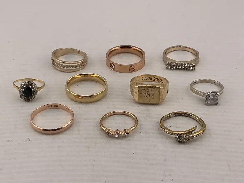 Wilsons Auctions - Glasgow - Police Scotland Jewellery & General Disposal Auction - Auction Image 2