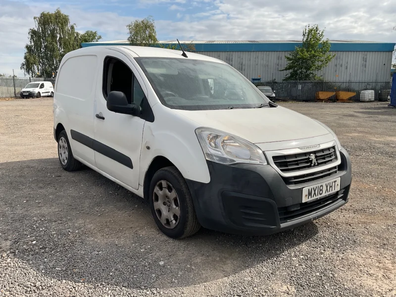 BPI - Commercial Vehicles to include Tarmac Spreader, Panel Vans & Refrigerated Box Body at Auction - Auction Image 5