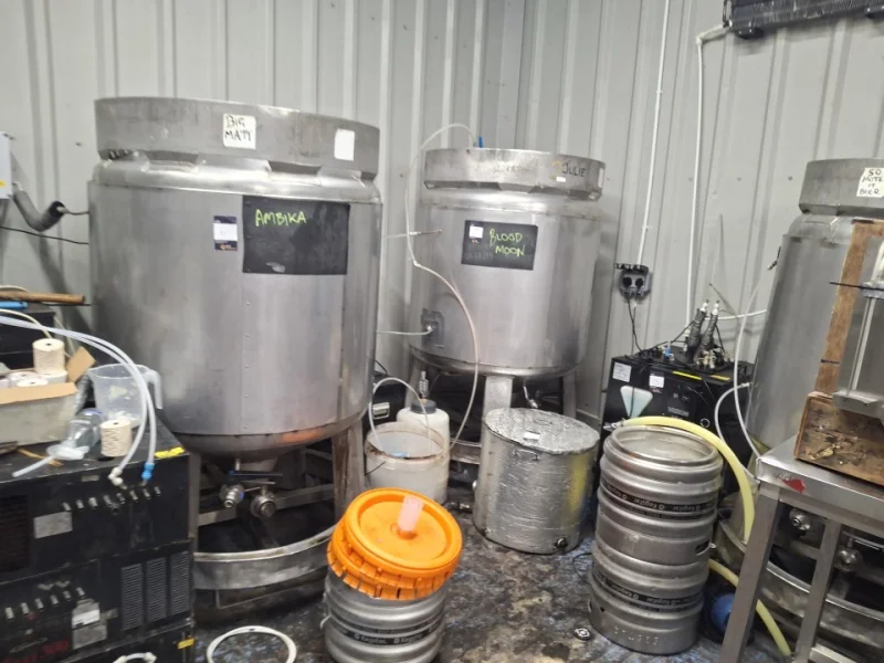 BTG Eddisons - Stockport - 5-Barrel Brewery & Tap House Contents Auction - Auction Image 3