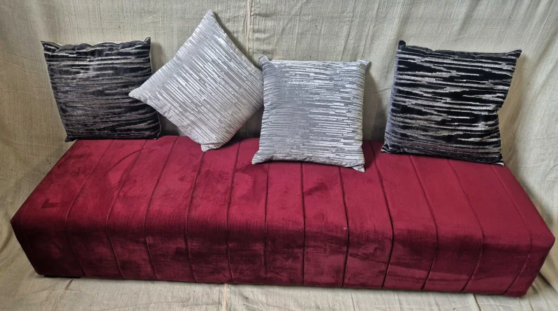 Wyles Hardy & Co - Designer Furniture, Soft Furnishings & Homewares Sale - Auction Image 2
