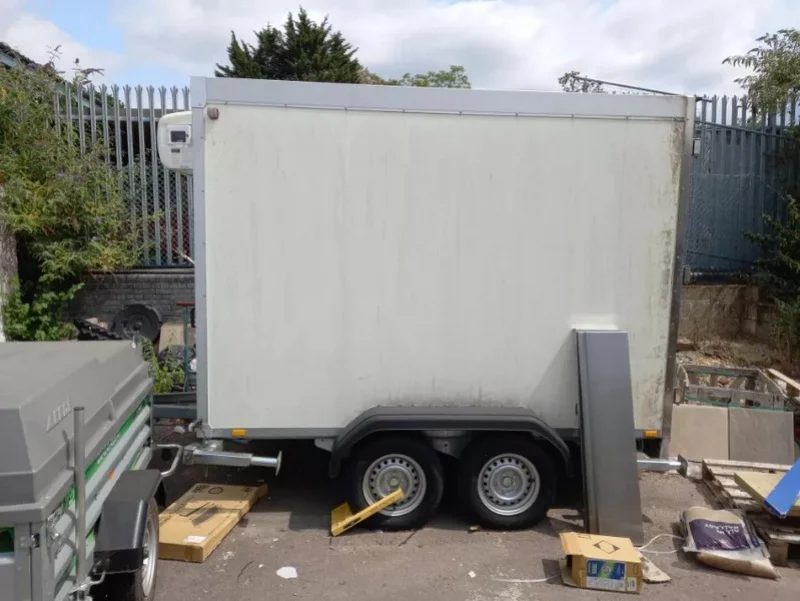 Gavel Auctioneers Ltd - Unreserved Online Auction - WM Meyer Twin Axle Refrigerated Trailer - Auction Image 1